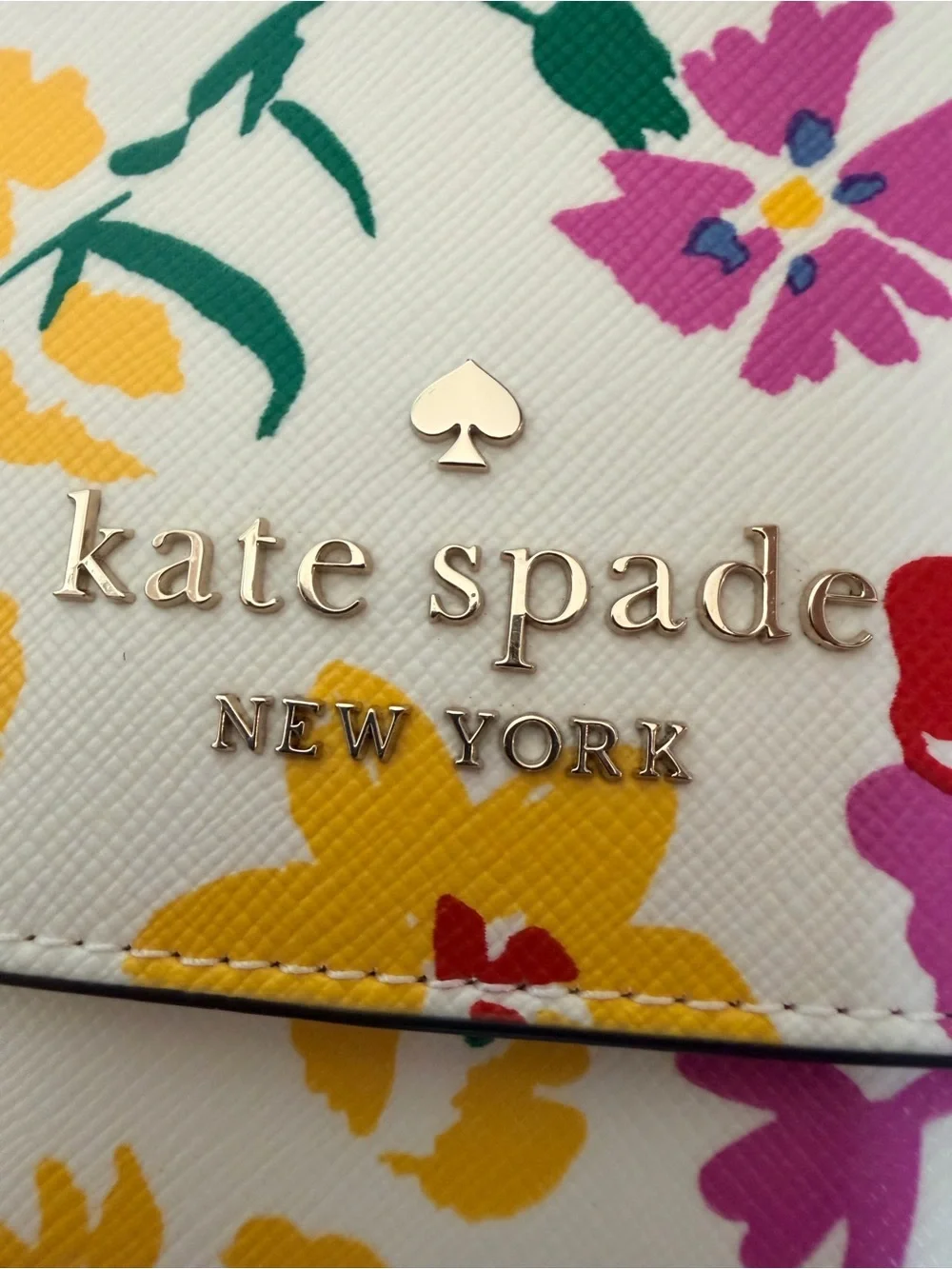 kate spade New York Carson Garden Bouquet White Floral Convertible Crossbody